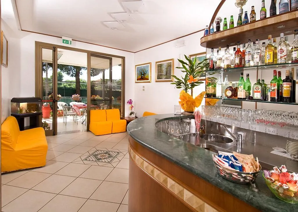 רימיני Hotel Protti