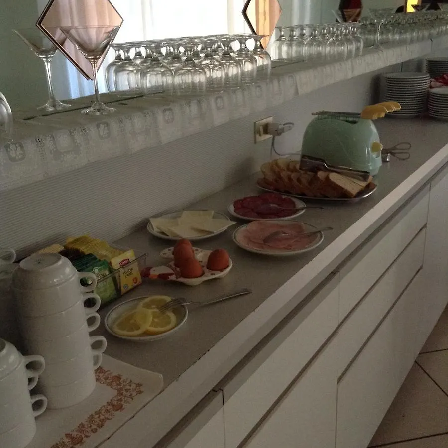 Hotel Protti Rimini 0*,
